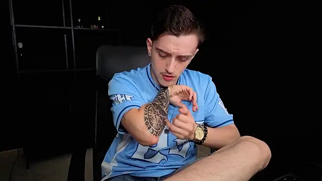 FelixStarkk – Live XXX-chat