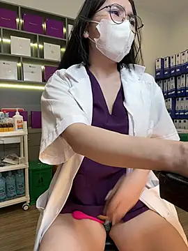 Sembang XXX Secara Langsung secretly_masturbating
