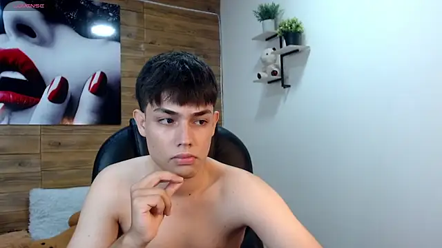 XXX chat uživo modela ivan_cooper