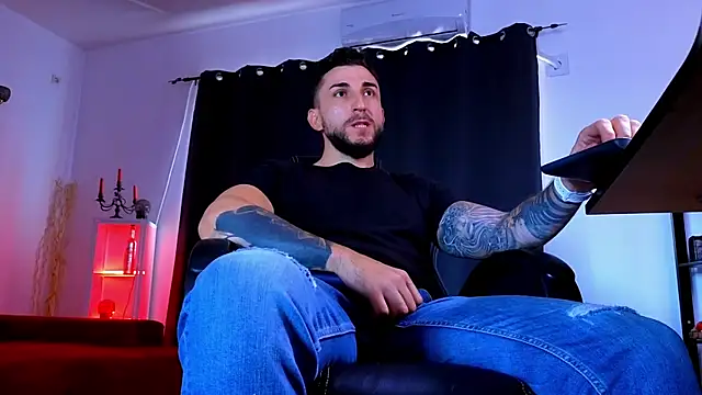 Chat XXX Live MightyAaron66