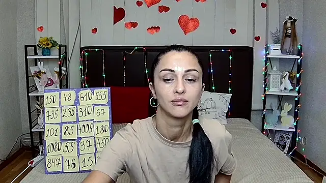 EvaClarkk Adlı Modelin Canlı XXX Sohbeti