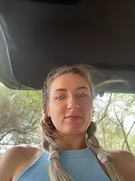 Crazy-Rosa's Live XXX Chat
