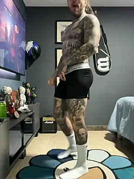 ThomasHells Live XXX Chat
