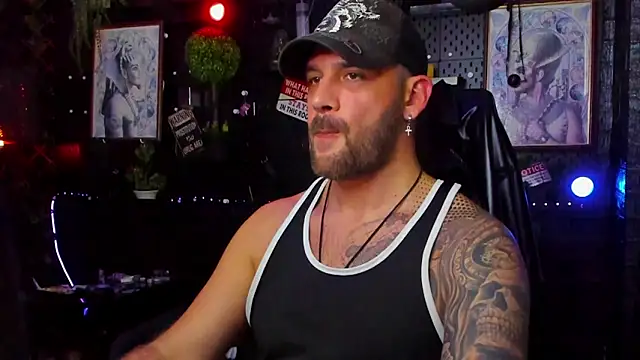 LexHardy – Naživo XXX chat