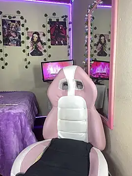Živý XXX chat _KittyQueen12