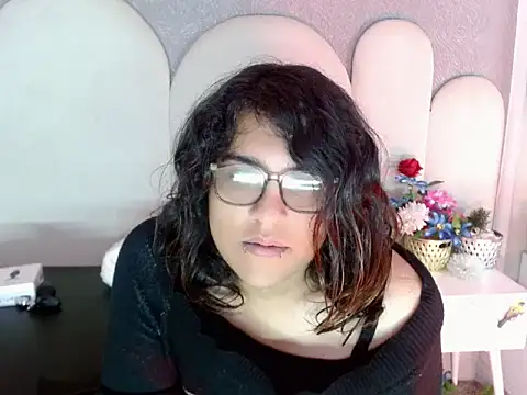 Chat +18 de jessie_dark30 ao vivo