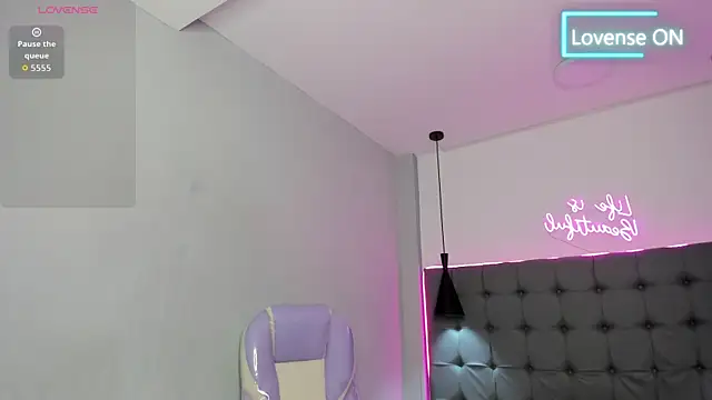 Czat XXX na żywo – scarletcherry18