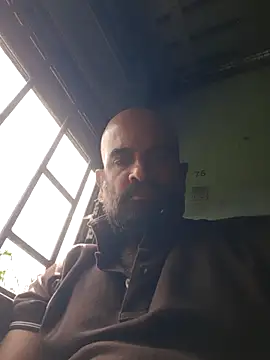 kikkalakkan Live XXX chat