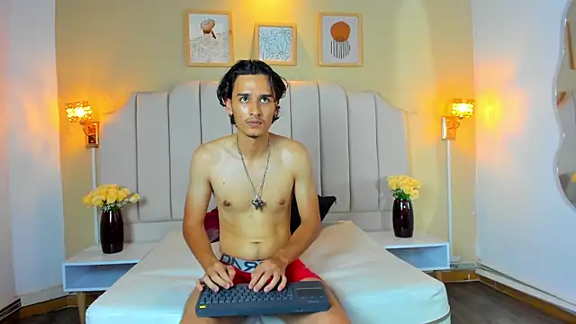 Kai_Montel Live XXX-Chat