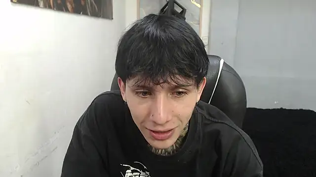 Cry_thereal Chat XXX live