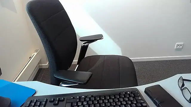 XXX chat uživo modela Buggemann