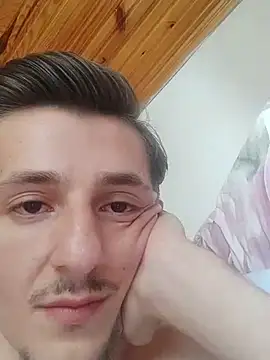 mamihso1 Adlı Modelin Canlı XXX Sohbeti