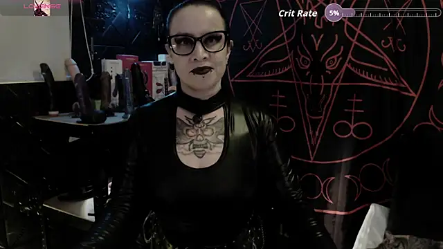 Chat XXX en directo de Evil_Queen_666