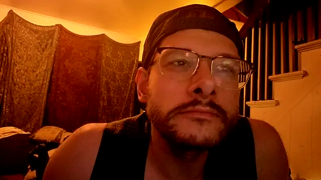 MasterDaddyCool Live XXX-chat