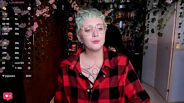 AsheLucker XXX чат на живо