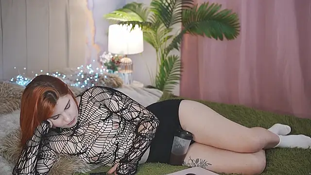Chat +18 de GingerPinky ao vivo