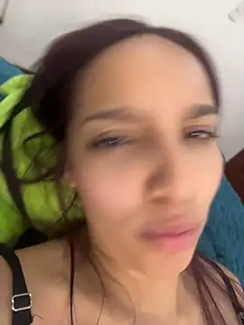 Chat +18 de Eve_Ritz ao vivo