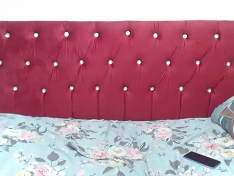 BLACKBARBIEx02 Adlı Modelin Canlı XXX Sohbeti