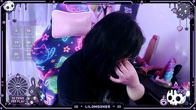 Chat XXX en directo de LiloMoon69
