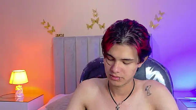 Chat XXX en directo de Derek_Sinn