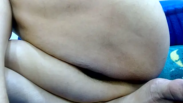 thebesthairypussy2's Live XXX Chat