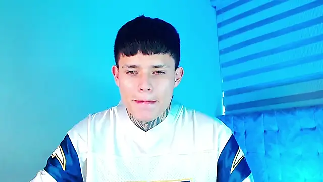 Онлайн чат XXX _justinmoon2