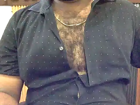 naughtydaddyy 现场XXX聊天