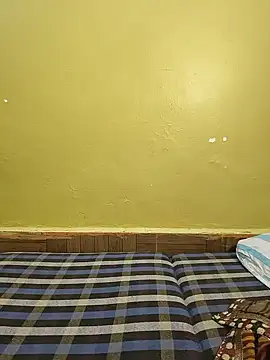Praveena27telugu Adlı Modelin Canlı XXX Sohbeti