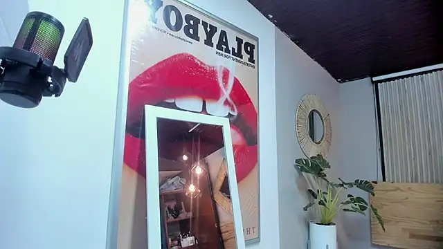 Annaa_rosee's Live XXX Chat
