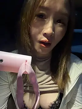 qin205205 Webcam show