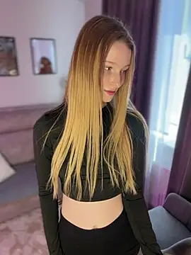 XXX chat uživo modela SoftAurora-