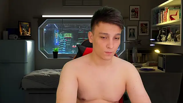 Justin_time111 élő XXX-chatje
