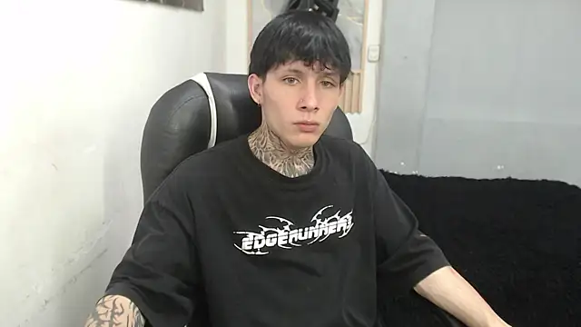 Živý XXX chat Cry_thereal