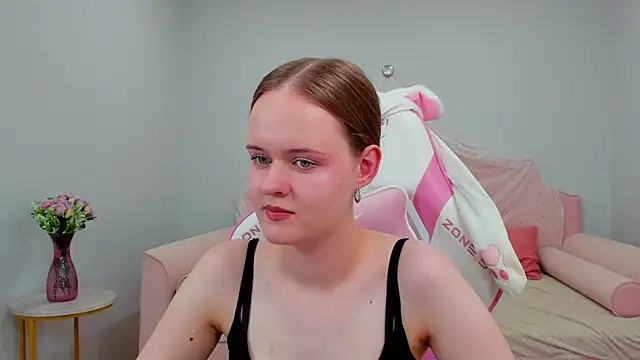AdaRune's Live XXX Chat