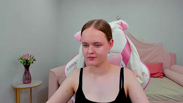 AdaRune Chat XXX live