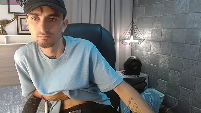 Živý XXX chat MykeCastle