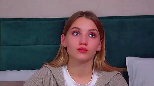 StacyEvances Adlı Modelin Canlı XXX Sohbeti