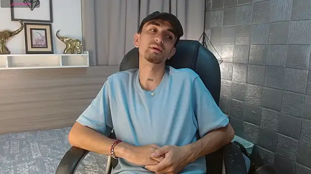 MykeCastle Live XXX-Chat
