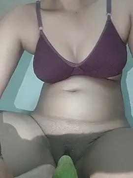 Chat +18 de Aadikibhabhi ao vivo