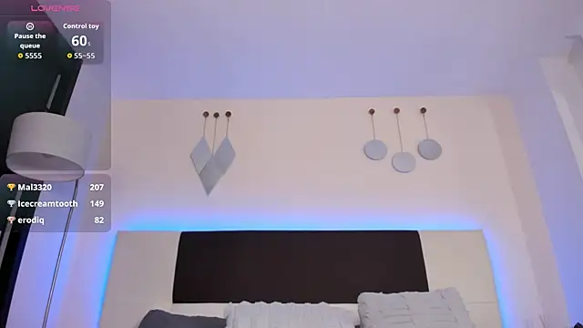 Živý XXX chat Sky_Loren