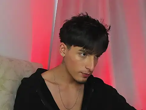 แชท XXX สดของ Mateo_Mitchell