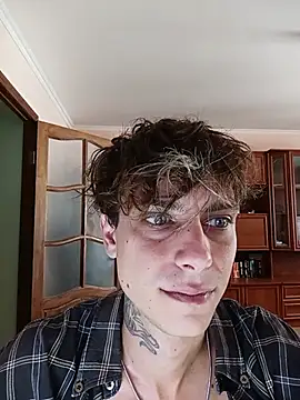 Pro100yy – Naživo XXX chat