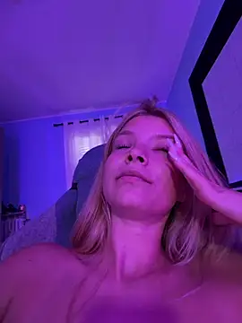 AnastasiaAniess Chat XXX live