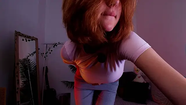 TariLechliter Chat XXX live
