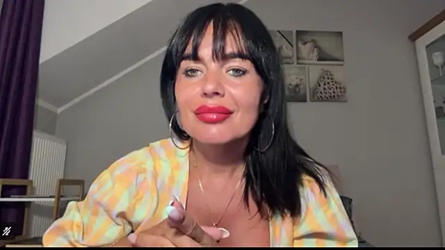 JennyFantasy live XXX chat