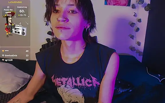 Chat +18 de JohnnyJones_ ao vivo