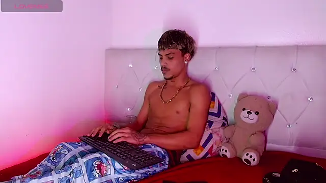 دردشة Angel_foxc13 الجنسية المباشرة