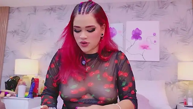CherryTayloor Live XXX-chat