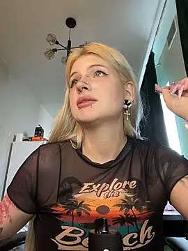 Czat XXX na żywo – DriveThruCiri