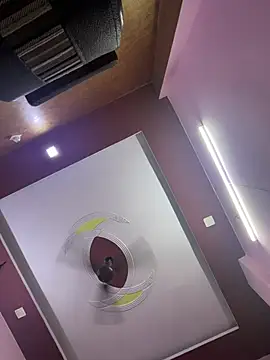 XXX chat uživo modela Curvy_GX